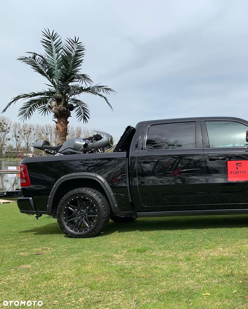 RAM 1500 5.7 Crew Cab Longbed Longhorn Chrome - 16