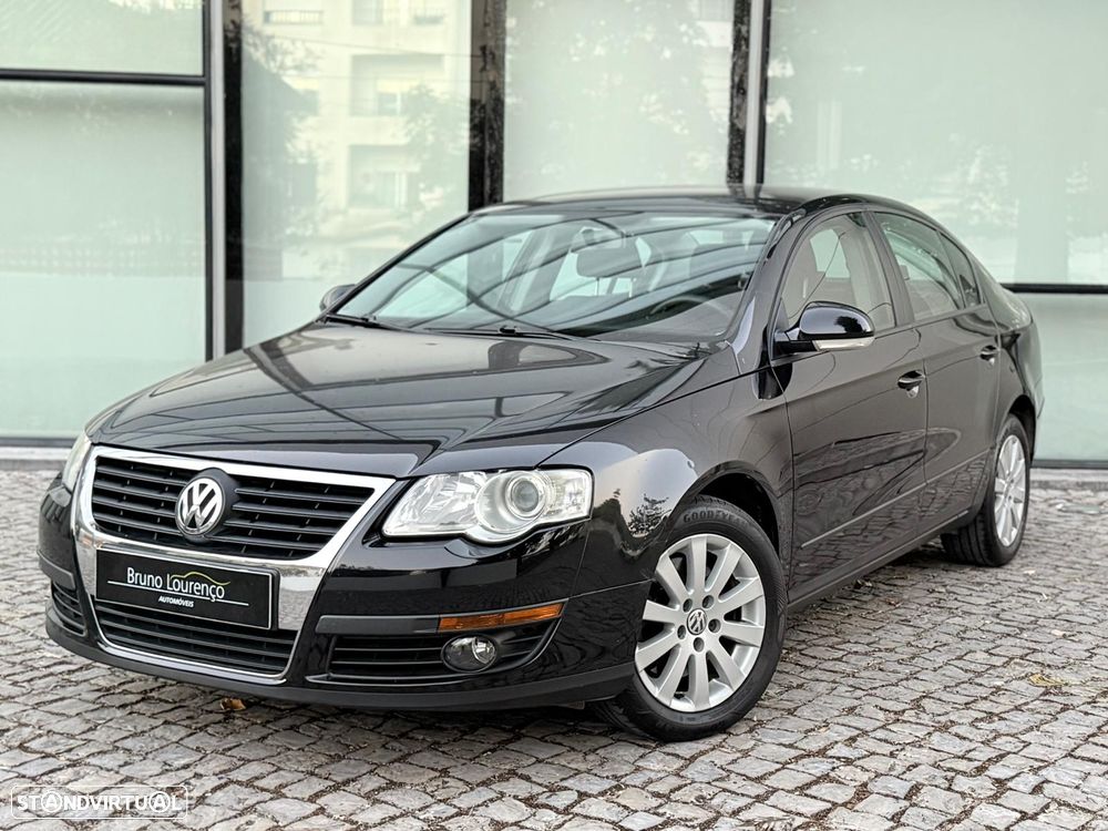 VW Passat 2.0 TDI Confortline - 19