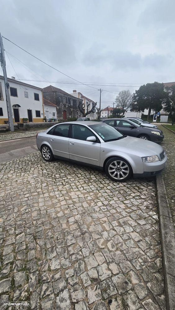 Audi A4 1.9 TDI m6 Exclusive - 4