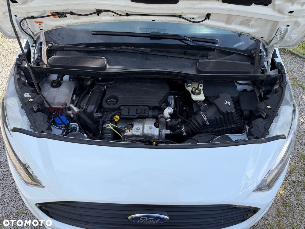 Ford Transit - 32