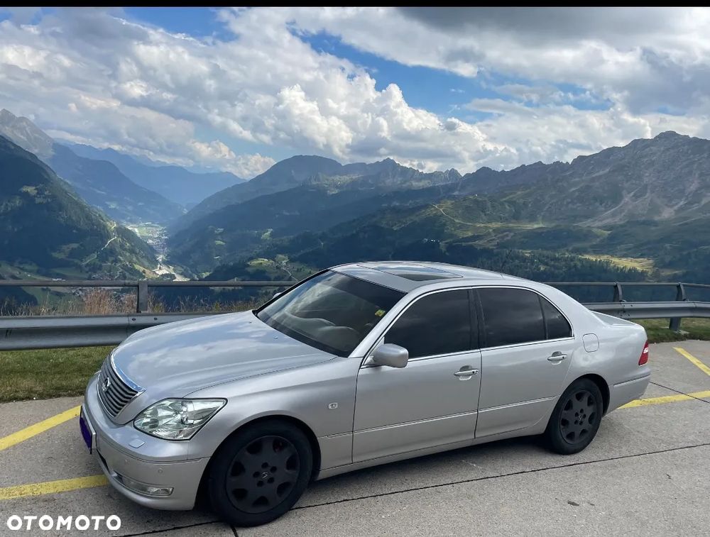 Lexus LS 430 Voyage - 10