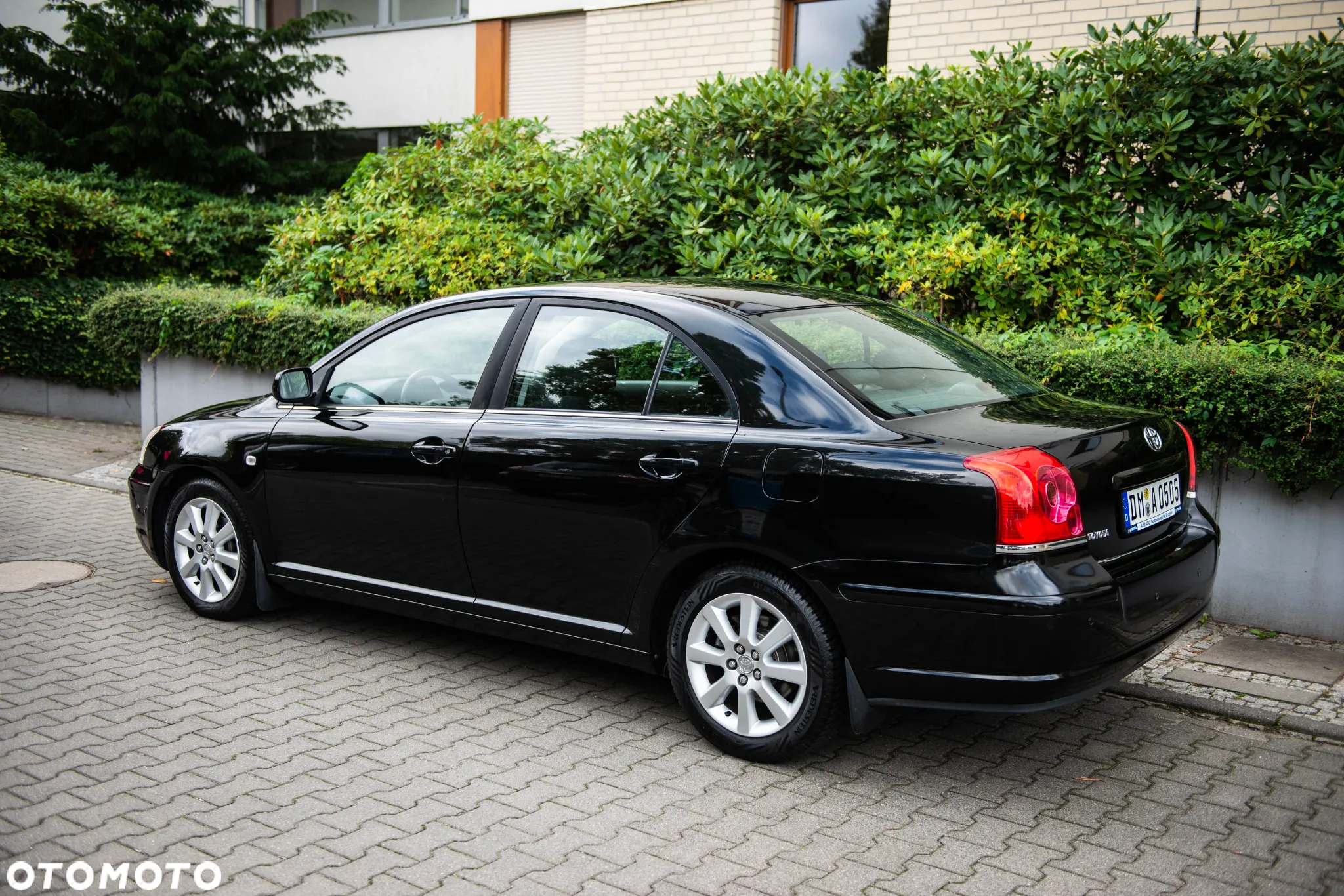 Toyota Avensis 1.8 Sol - 4