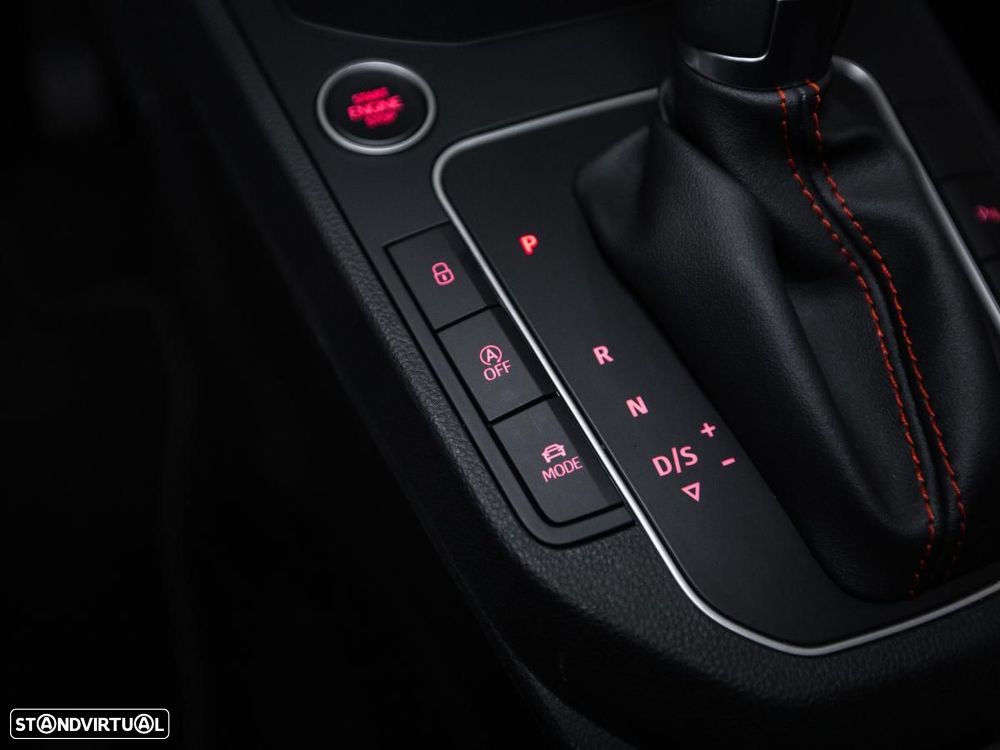 SEAT Ibiza 1.0 TSI FR DSG - 18