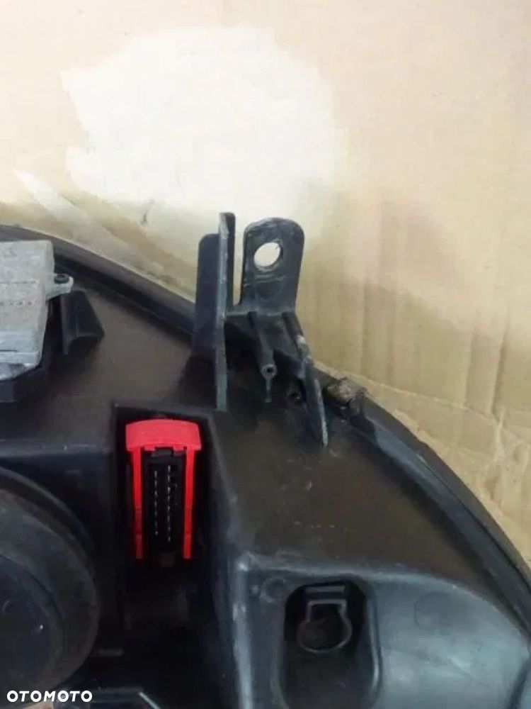 PEUGEOT 407 COUPE LAMPA PRZÓD LEWA XENON - 5