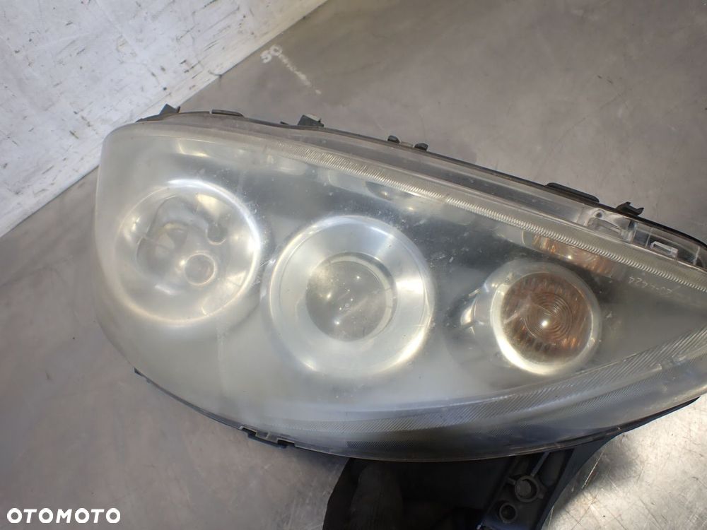 LAMPA LEWA PRZEDNIA SOCZEWKA OPEL CORSA-C 1.0 - 9