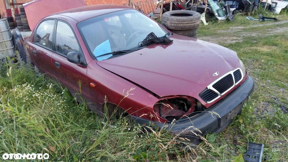 Części Daewoo  Lanos 1.6 16V A15DMS  5-drzwi bordowy - 7