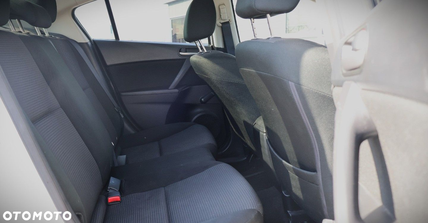 Mazda 3 - 15