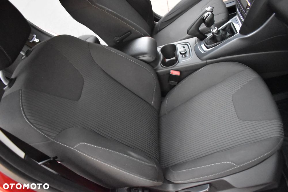 Ford Focus - 33