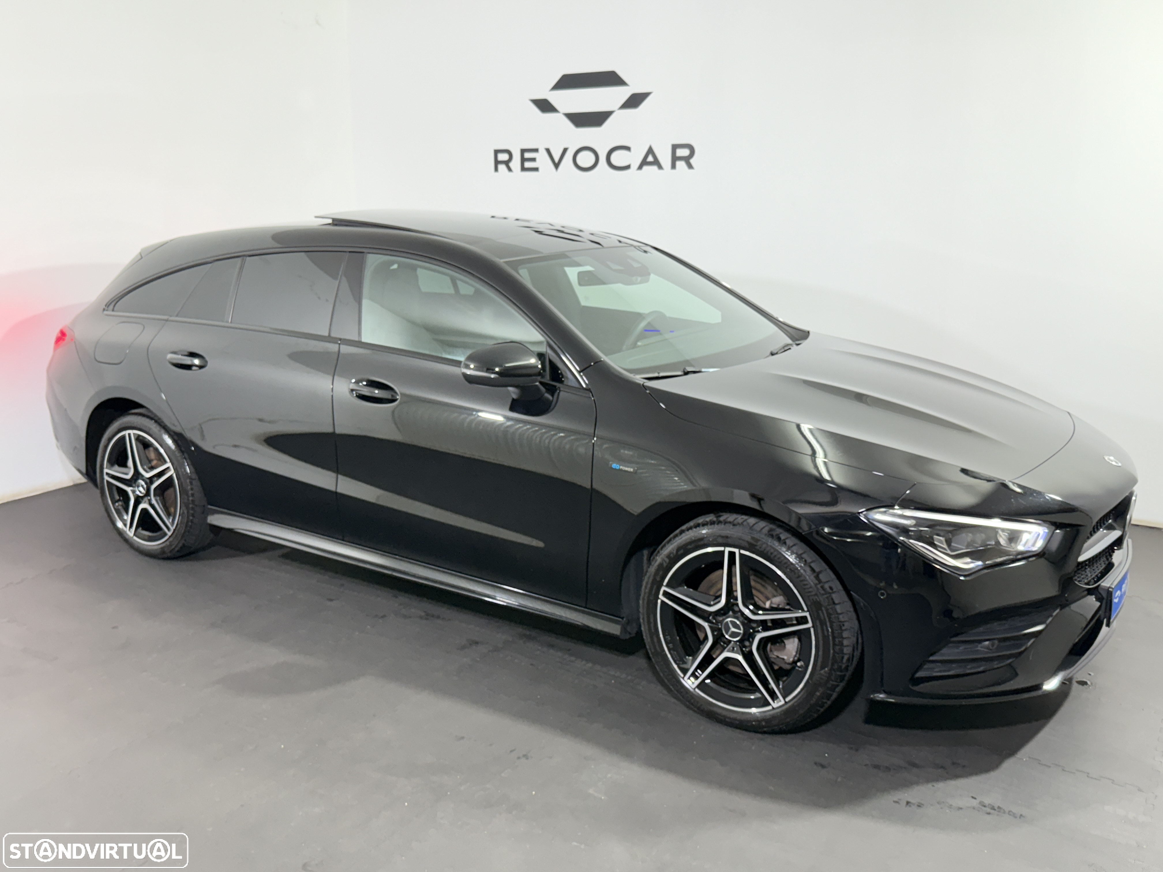 Mercedes-Benz CLA 250 e Shooting Brake AMG Line - 2