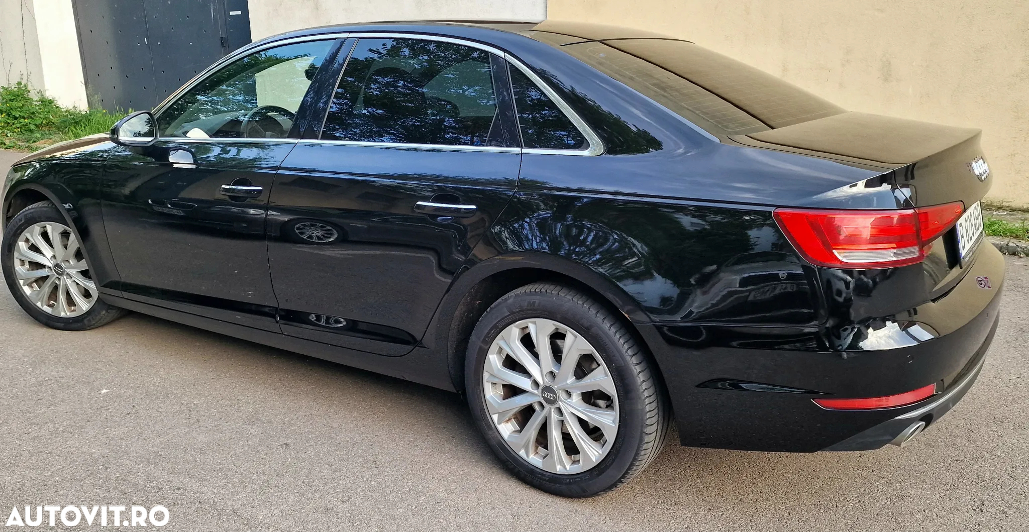 Audi A4 2.0 TDI S tronic - 5