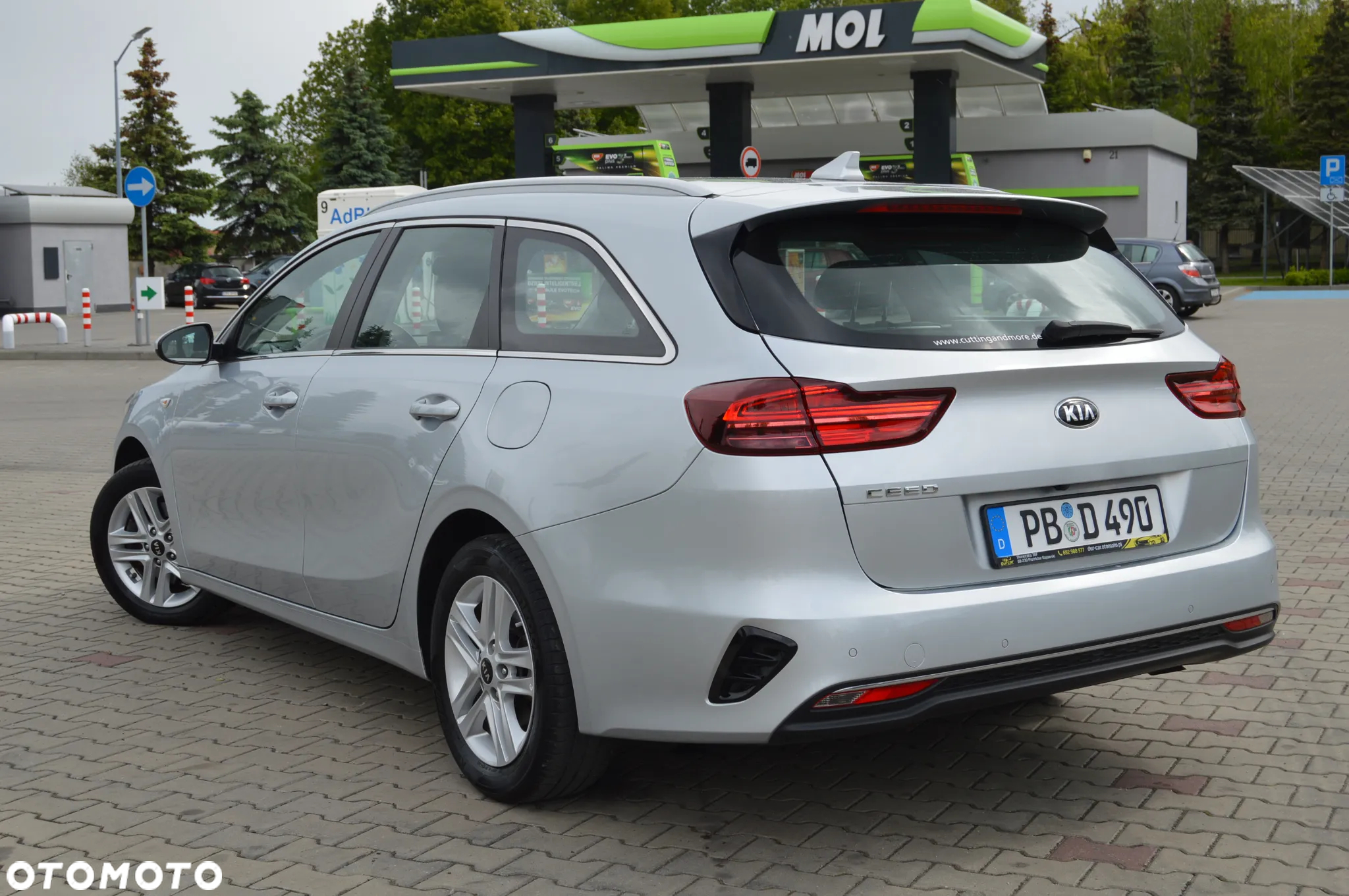 Kia Ceed 1.0 T-GDI SW ISG Platinum Edition - 12