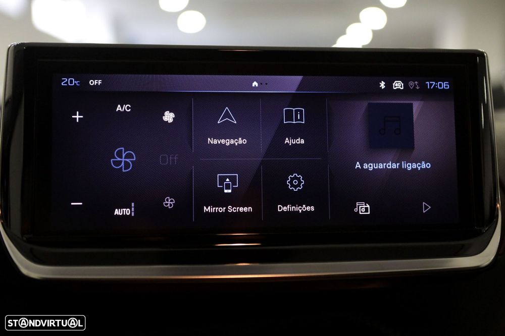 Peugeot 208 1.2 PureTech Allure - 38