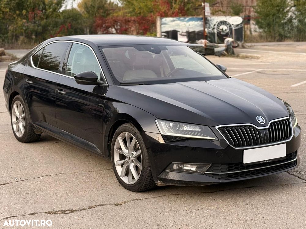 Skoda Superb 2.0 TDI 4x4 DSG Premium Edition - 3