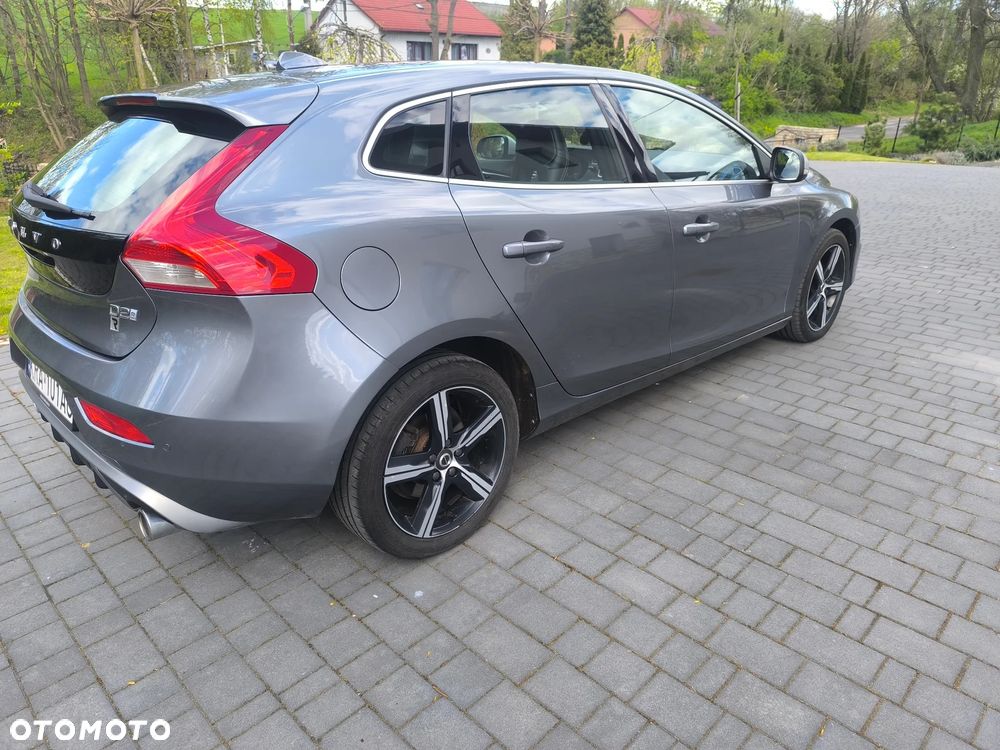 Volvo V40 D2 RDesign - 15