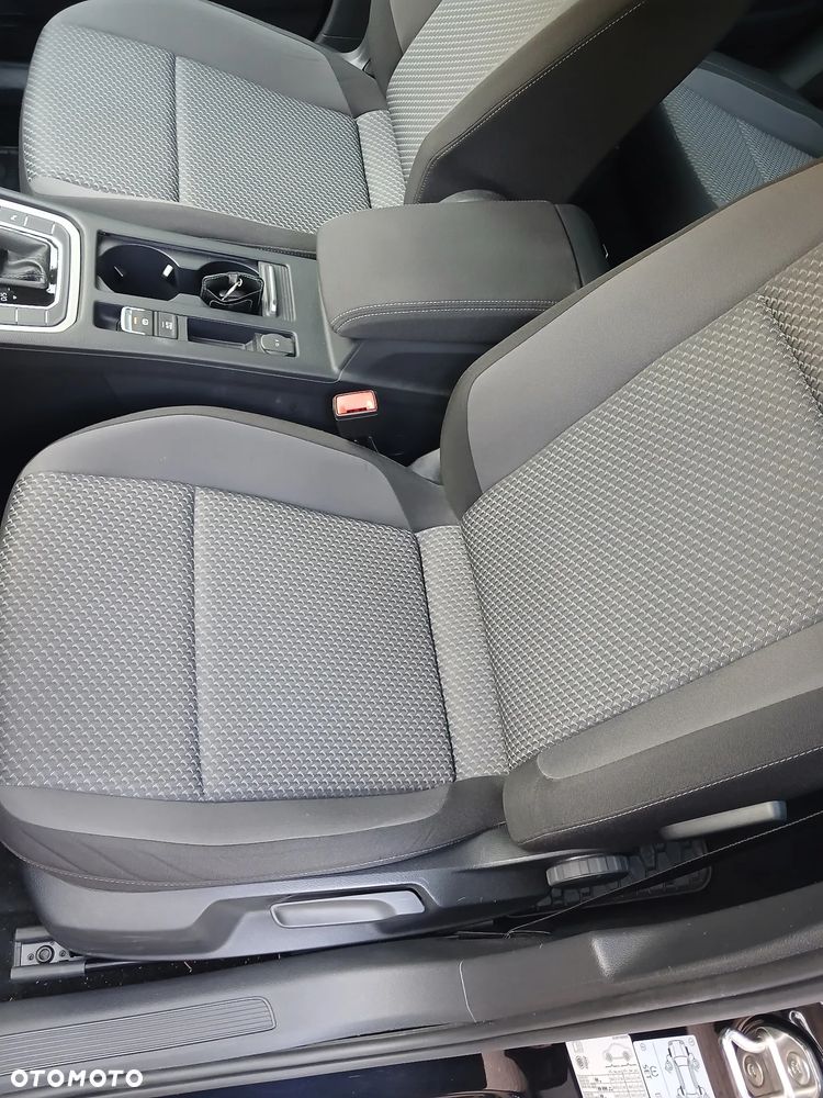Volkswagen Passat 1.5 TSI EVO Essence DSG - 26