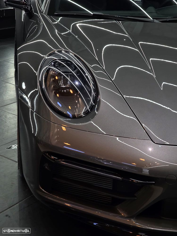 Porsche 911 (992) Carrera 4 GTS PDK - 30