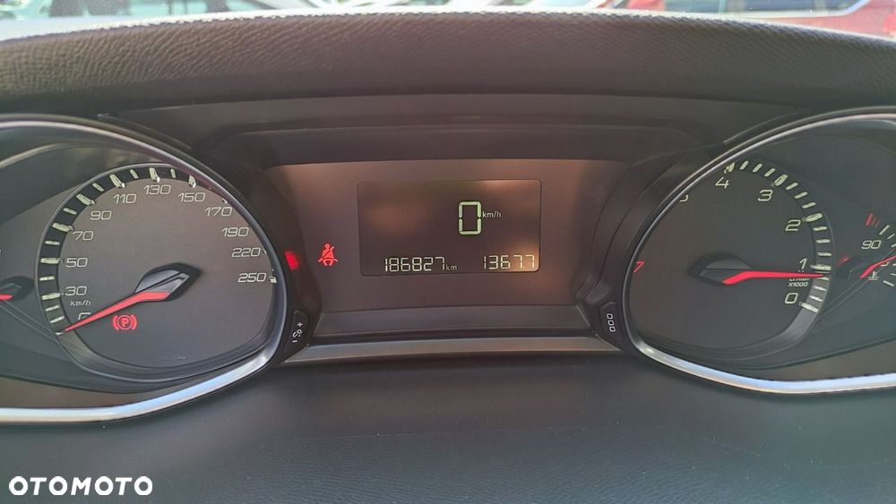 Peugeot 308 - 29