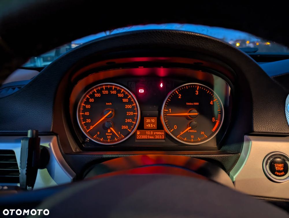 BMW Seria 3 320d Efficient Dynamics - 10