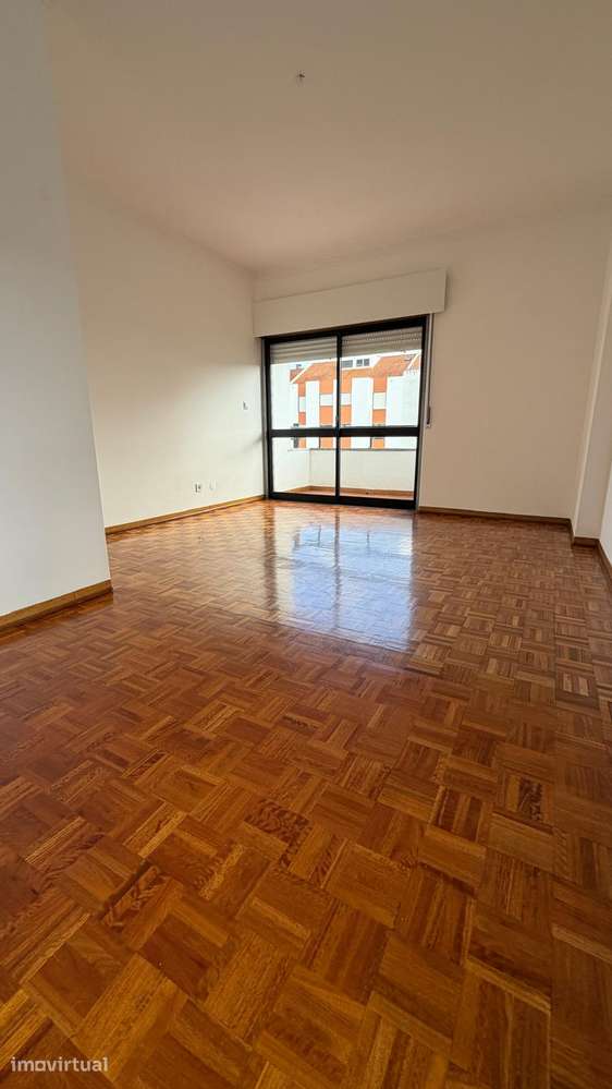 Apartamento T2 com varanda em Sintra - Grande imagem: 5/22