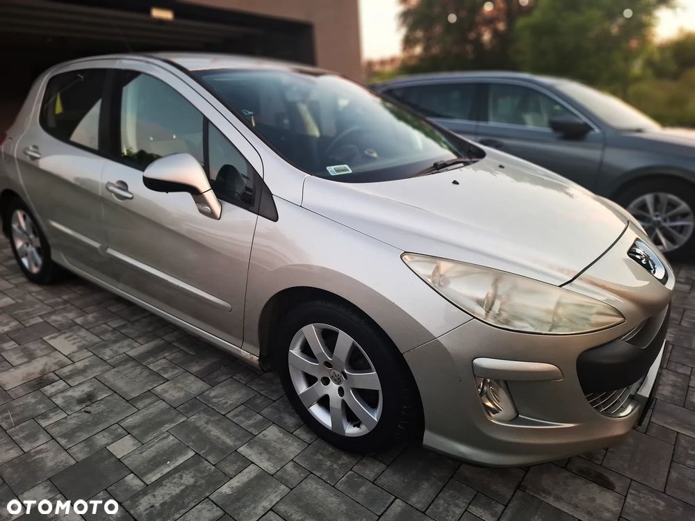 Peugeot 308 1.6 Trendy - 1