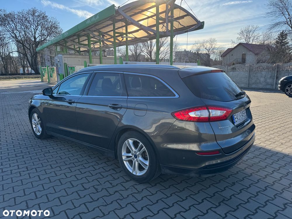 Ford Mondeo SW - 9