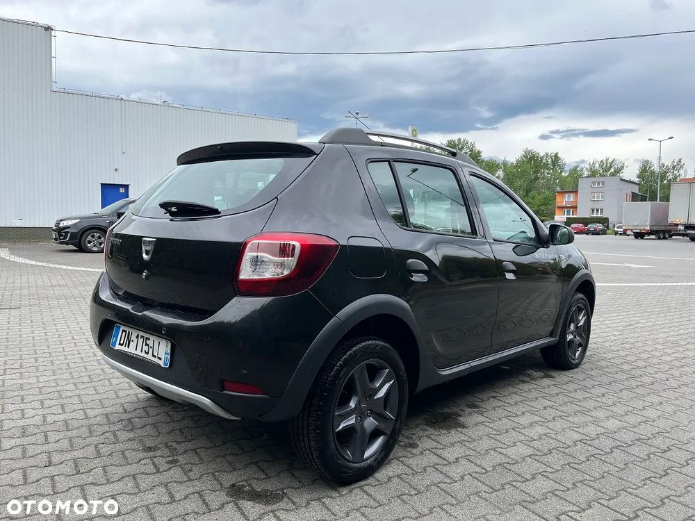Dacia Sandero Stepway dCi 90 (S&S) Essential - 6