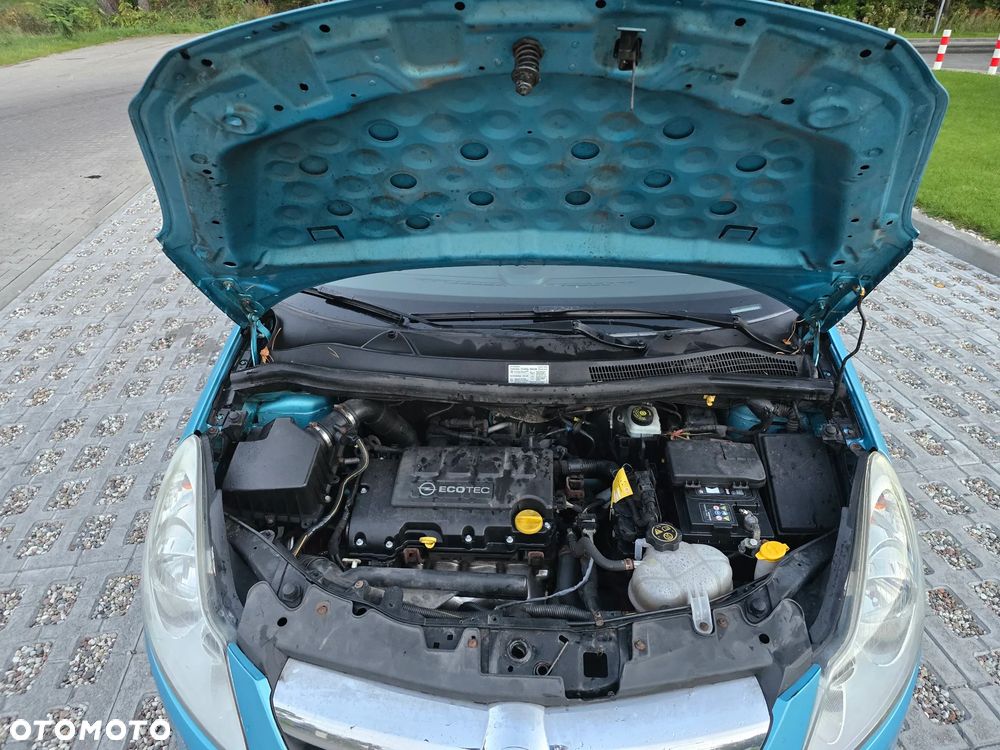 Opel Corsa - 18
