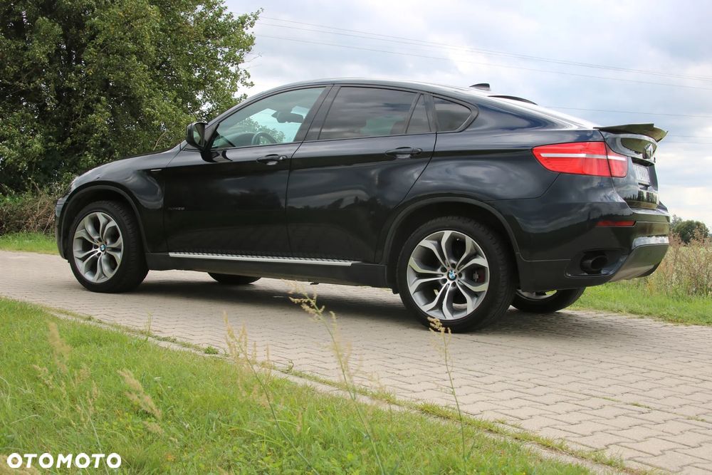 BMW X6 - 36