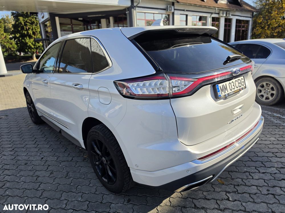 Ford Edge - 2