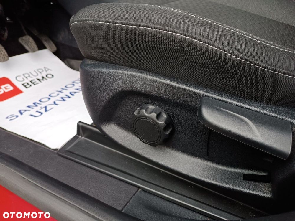 Ford Puma 1.0 EcoBoost mHEV Titanium - 33