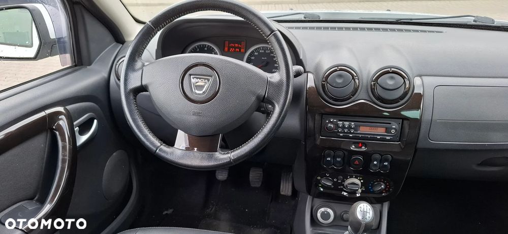 Dacia Duster dCi 110 FAP 4x4 Laureate - 11
