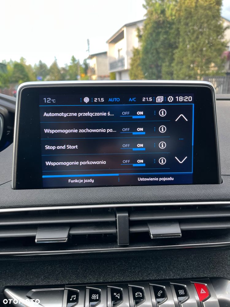 Peugeot 3008 BlueHDi 180 Stop & Start EAT8 Allure - 22