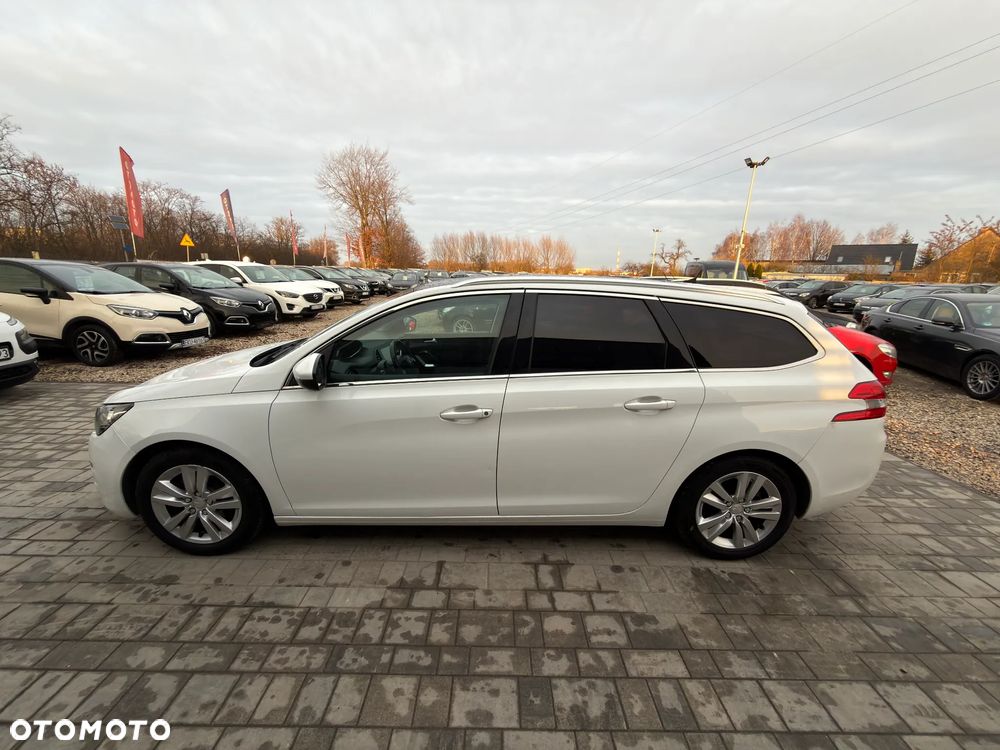 Peugeot 308 1.6 e-HDi Active S&S - 16