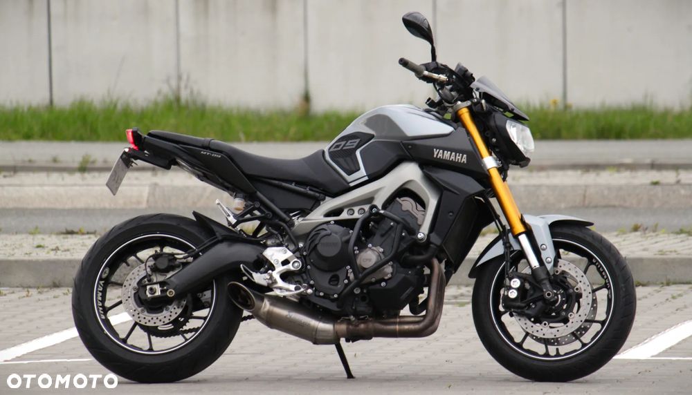 Yamaha MT - 2