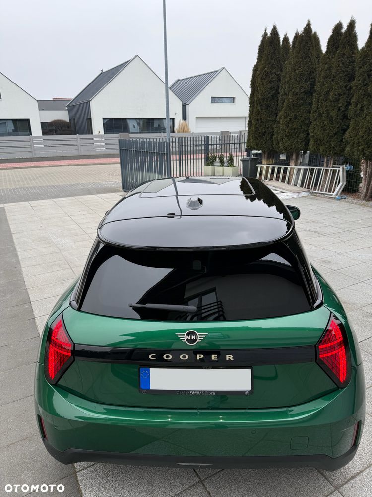MINI Cooper E Favoured Trim - 7