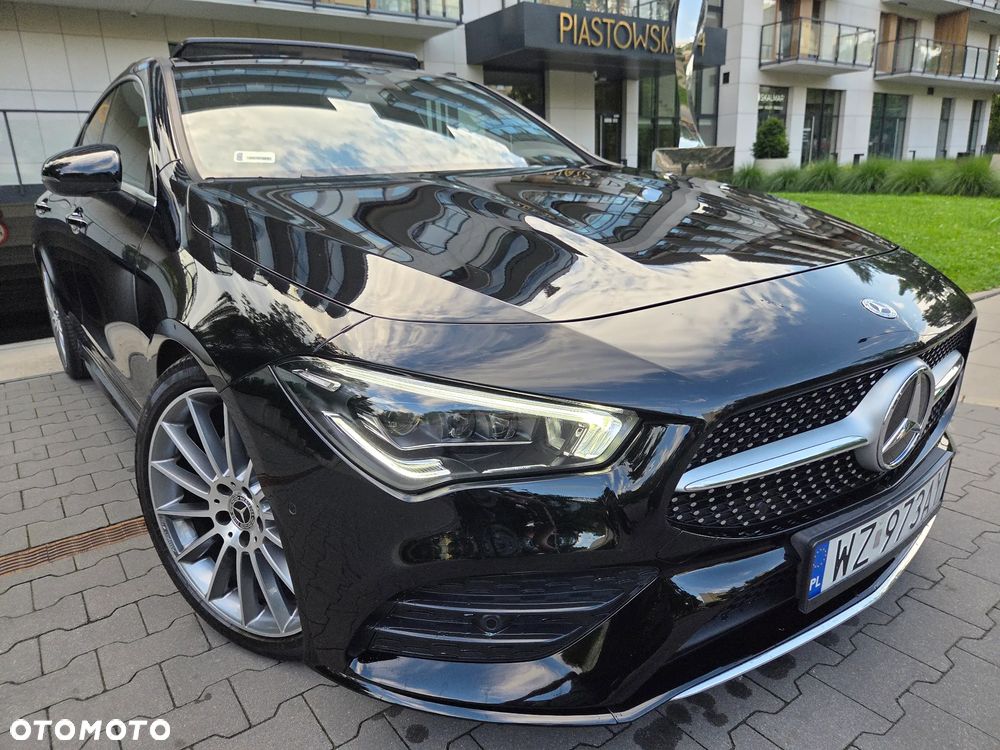 Mercedes-Benz CLA 220 4-Matic AMG Line 7G-DCT - 4