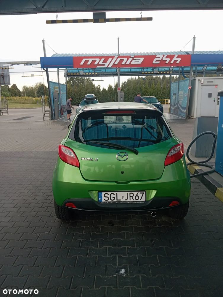 Mazda 2 - 11