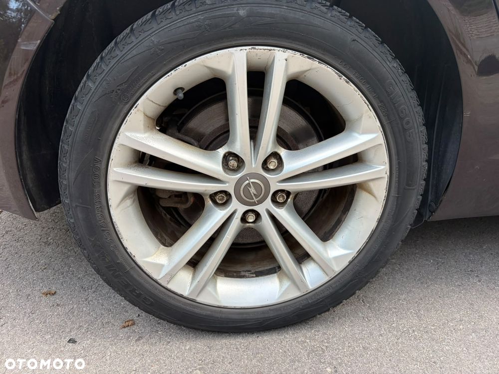 Opel Insignia 2.0 CDTI Cosmo 4x4 S&S - 11