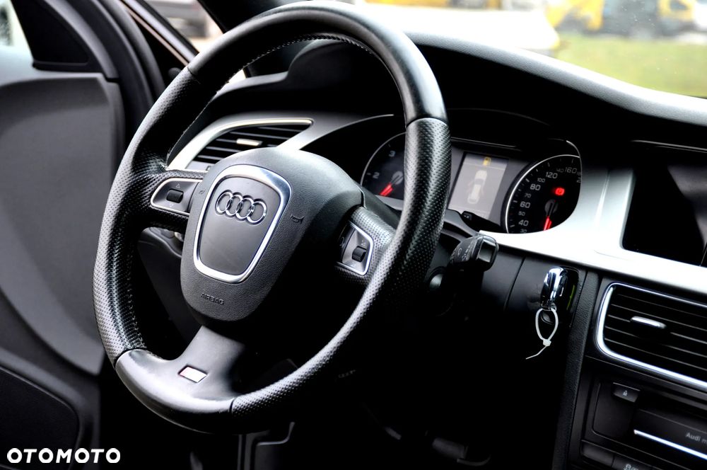 Audi A4 Avant 2.0 TDI DPF S line Sportpaket (plus) - 33