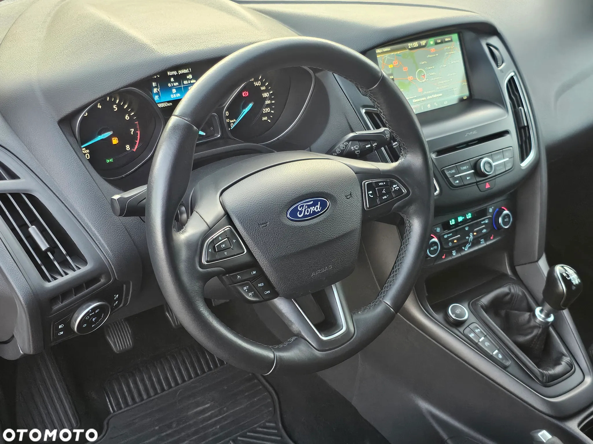 Ford Focus Turnier 1.0 EcoBoost Start-Stopp-System ACTIVE X - 30