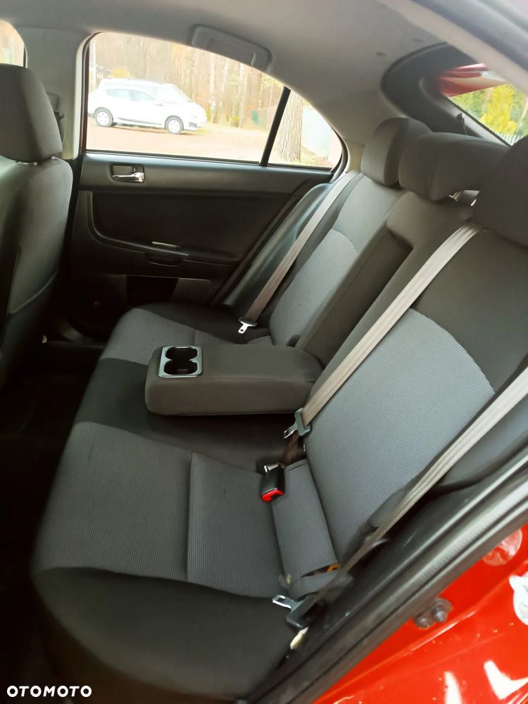 Mitsubishi Lancer 1.8 Instyle - 15