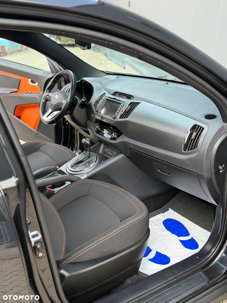Kia Sportage 2.0 CRDI XL - 27