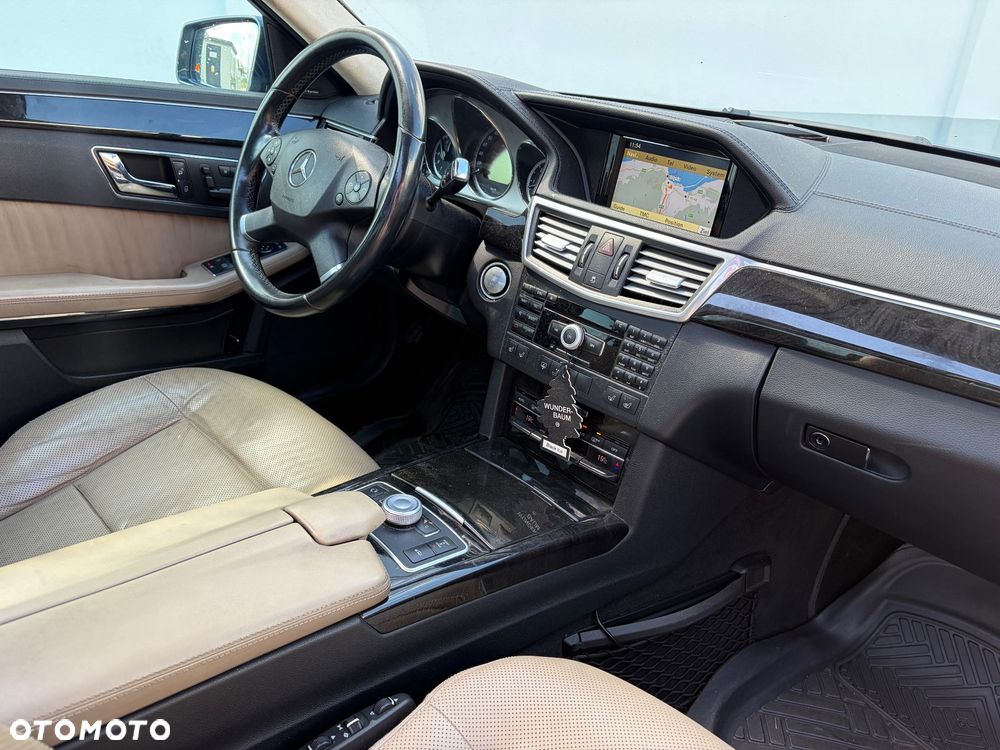 Mercedes-Benz Klasa E 350 CDI BlueEff Avantgarde - 13