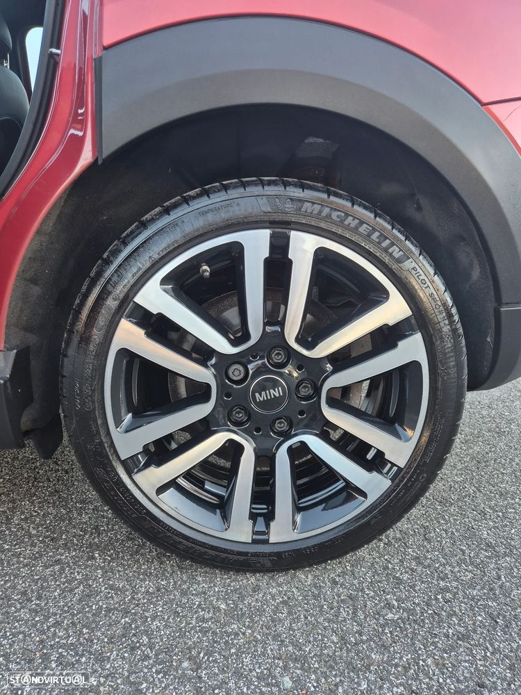 MINI 5 Portas Cooper Aut. 60 Years Chili - 26