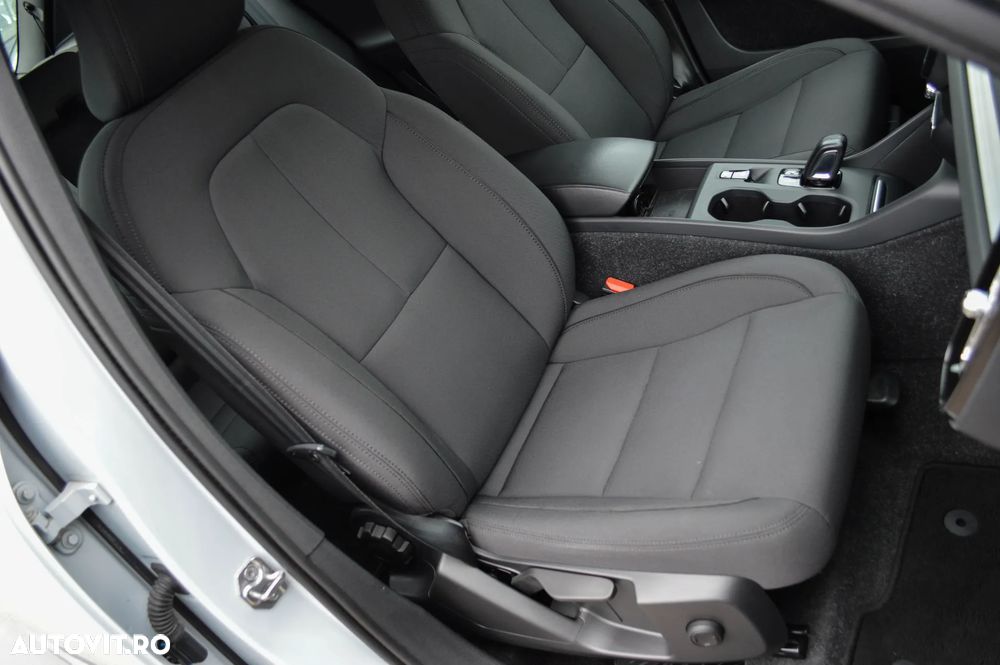 Volvo XC 40 T4 Recharge DKG Plus Bright - 31