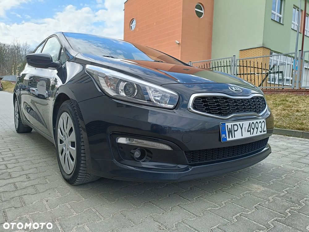 Kia Ceed 1.6 CRDi 115 ISG Vision - 21