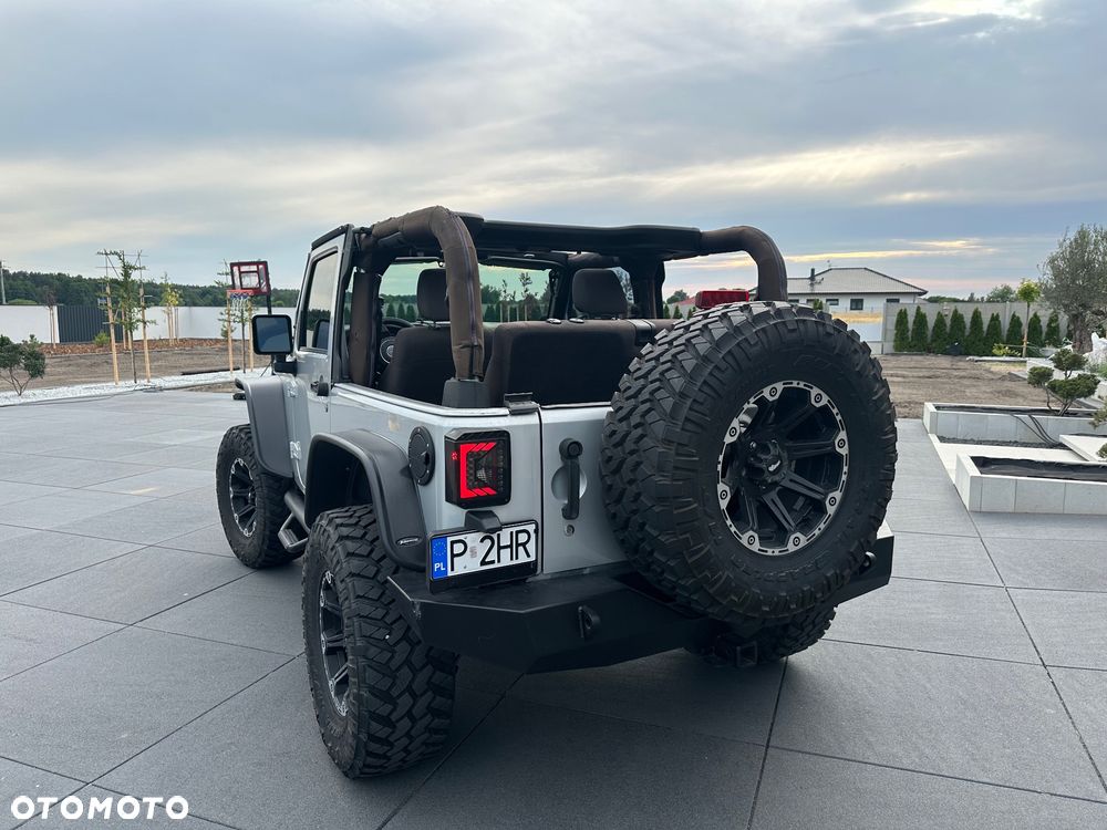 Jeep Wrangler 3.6 Sahara - 12
