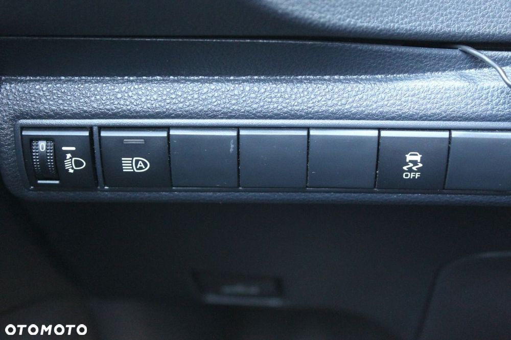 Toyota Corolla 1.8 Hybrid GPF Comfort - 18