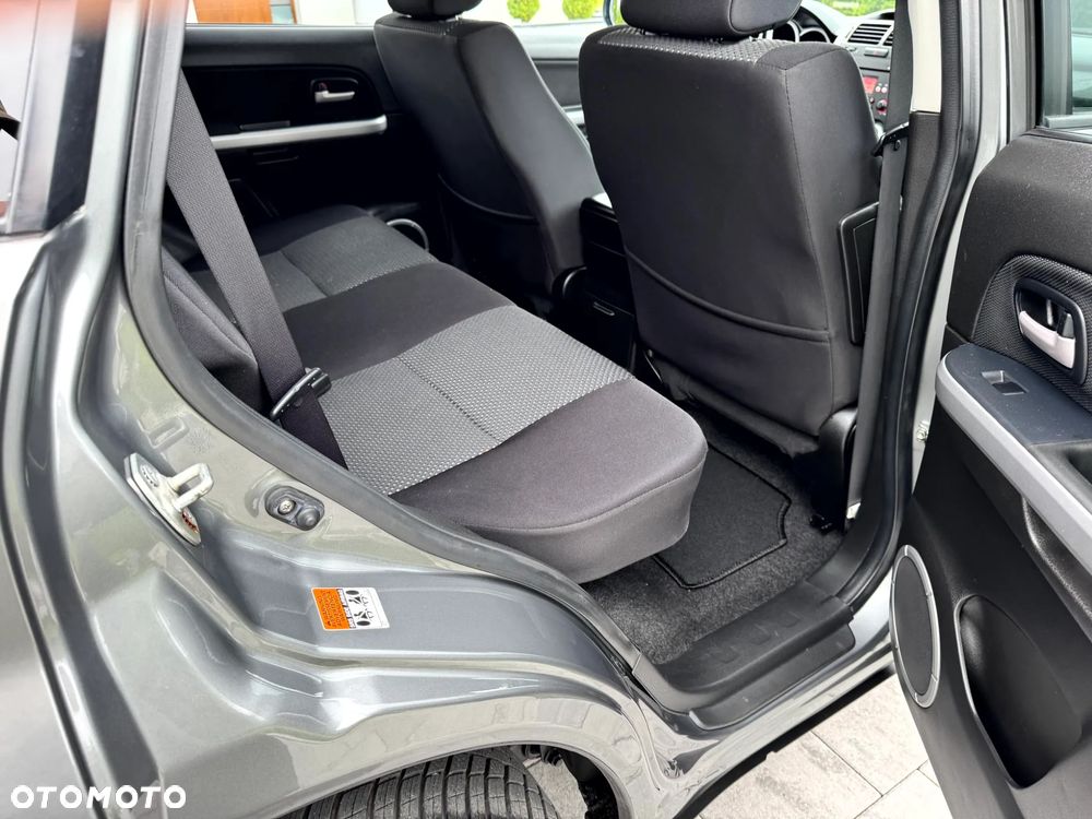 Suzuki Grand Vitara - 12