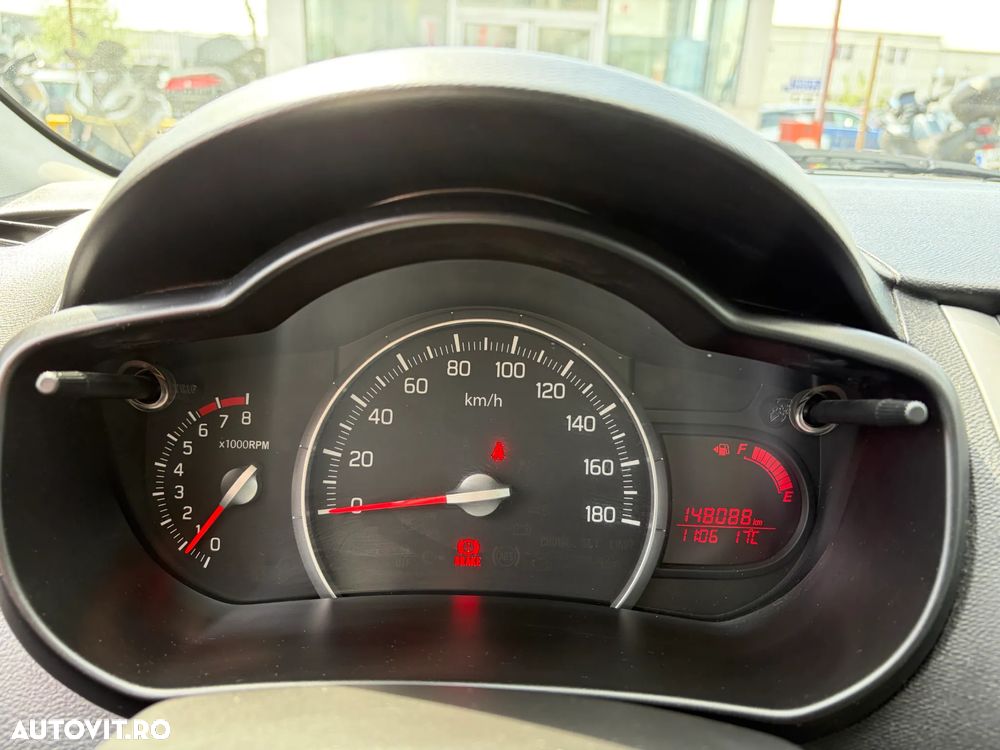Suzuki Celerio 1.0 GL - 20